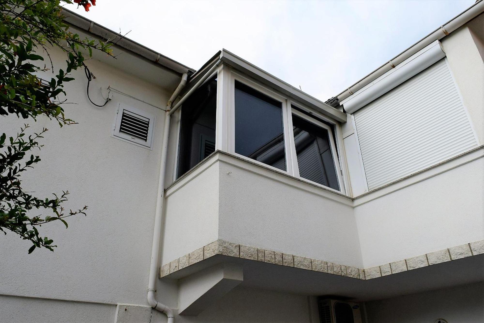 Banjol Sunnyy Beacch Apartments חדר תמונה