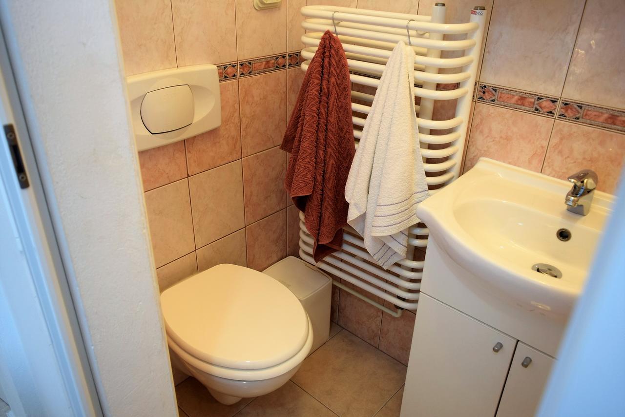 Banjol Sunnyy Beacch Apartments מראה חיצוני תמונה