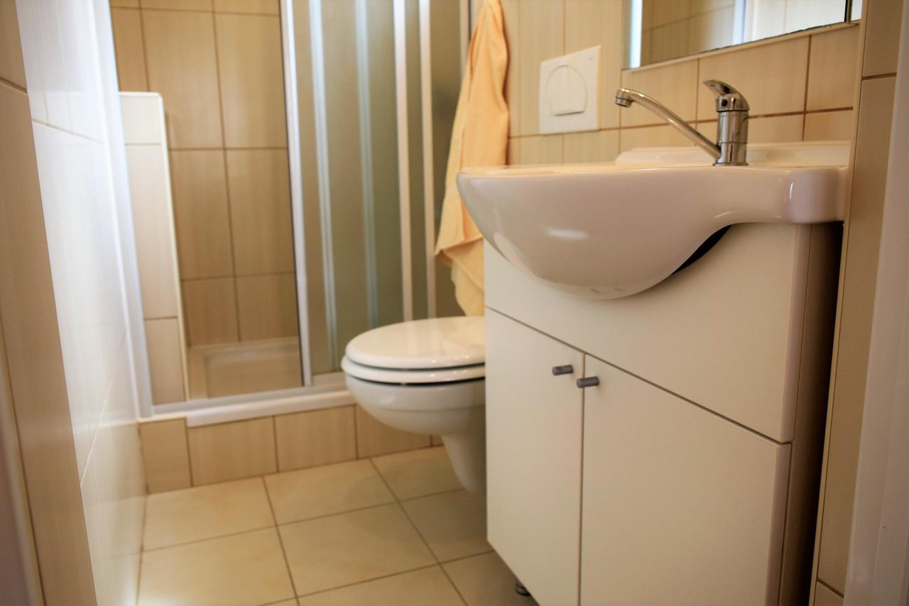 Banjol Sunnyy Beacch Apartments מראה חיצוני תמונה